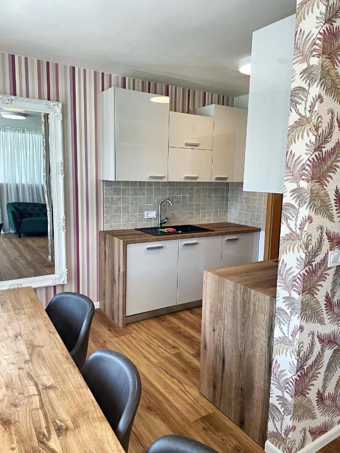 Vila Urbana Luxury Apartments Lesce  Exterior foto